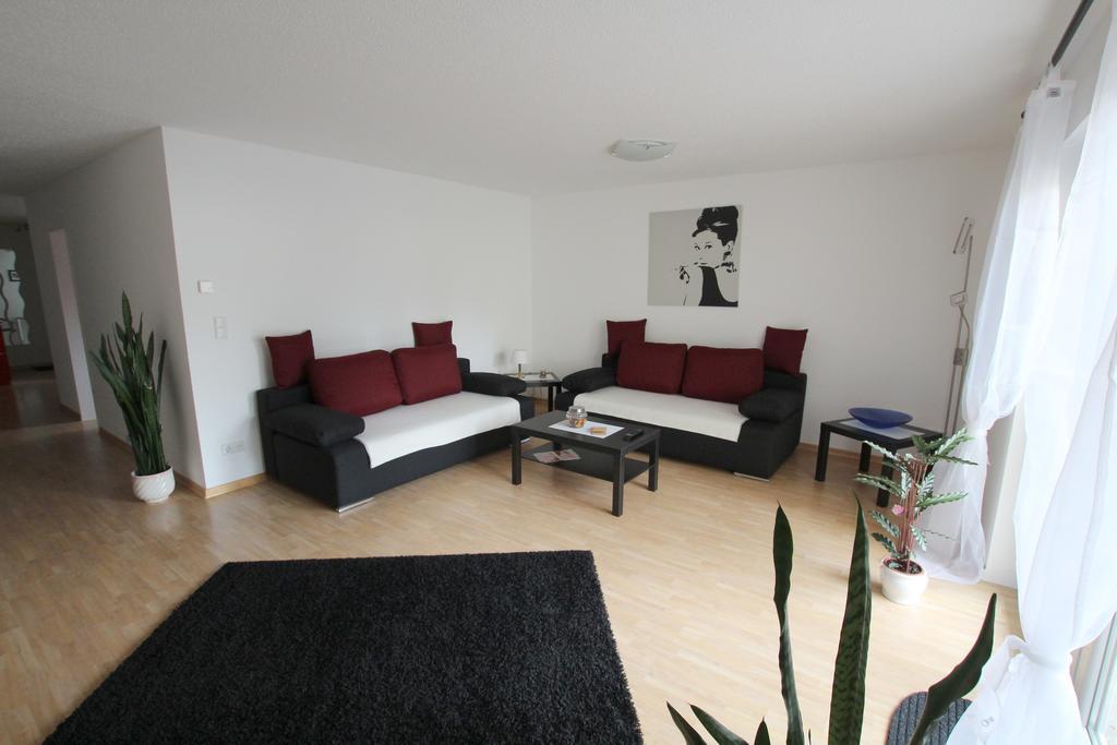 Apartment Wesseling Nauerz Zimmer foto